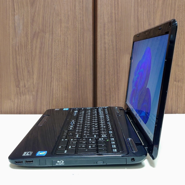 TOSHIBA dynabookCorei7 16GB SSD512GB Windows11 Office2024 J  PC{/Ӌ@ 