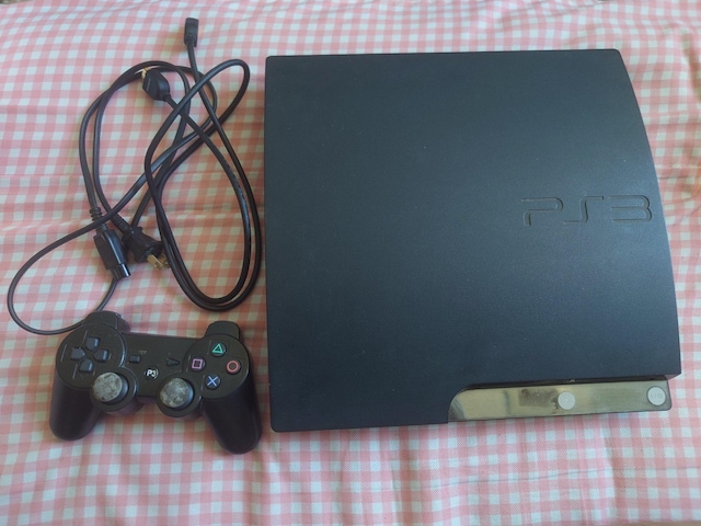 PS3\tgZbg   Q[{/\tg 