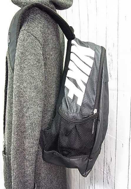 500~X^Ki@iCL@NIKE@bN@傫ځ@@USEDi@LӏL