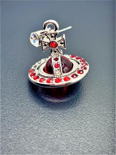 Vivienne Westwood ^Cj[I[u sAX bh  uh 