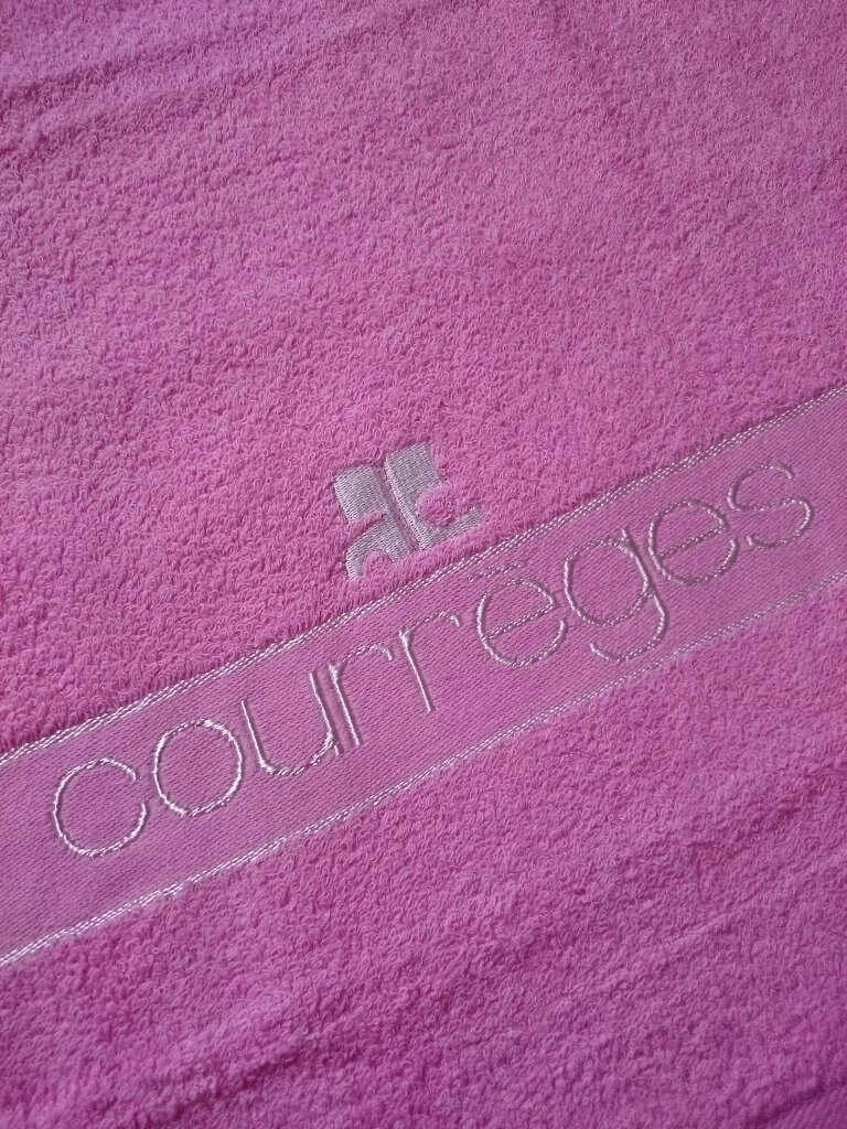 新品未使用☆courreges クレージュ☆バスタオル☆ピンク