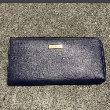 y100~X^[gzyFURLA / tz Lt@Xi[ / z