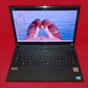 yzUNITCOM P151HM1 Core i7 8GB 500GB FHD Blu-ray O{