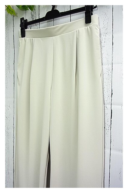 500~X^KUNIQLO@jN@C[W[ChpcM@炳@x[W