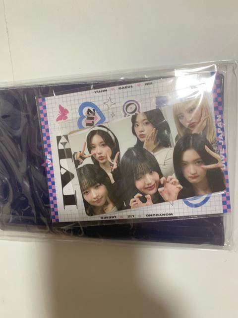 IVE イソ FC ファンクラブ 継続特典 集合 全員 トレカ ヘアバンド ive ファンクラブ継続特典 ヘアバンド - メルカリ