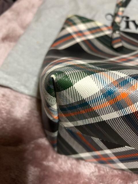 vivienne westwood̃`FbNobOAۑܕt  uh 
