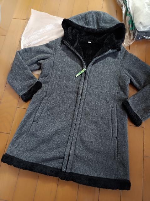 SjN{AƂ炩.Wo[.R[gVil劈UNIQLO 