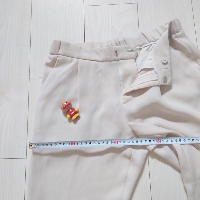 UNIQLO jNh[vWK[pcTCYS  uh 