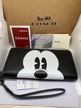 COACH  R[`   CN037   z  COACH~~bL[}EXR{   Wbs[EHbg