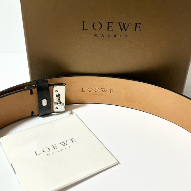 i LOEWE Gx U[ Vo[ xg ubN  uh 