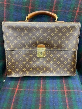 yKizLOUIS VUITTON CBg |ghL} rWlXobO mO