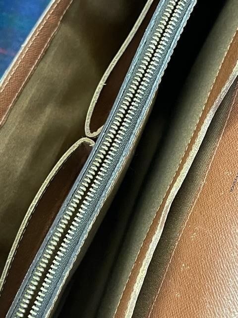 yKizLOUIS VUITTON CBg |ghL} rWlXobO mO  uh 