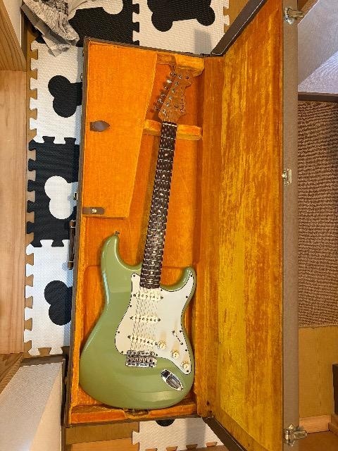 FenderUSAJX^Vbv}X^[O[hXggLX^[  zr[ 