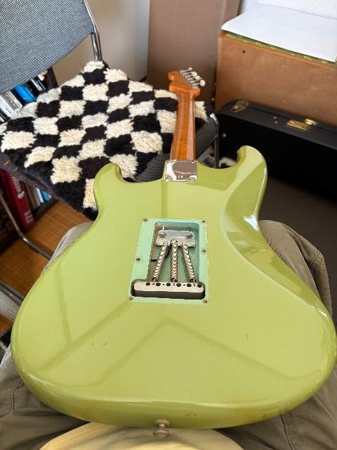 FenderUSAJX^Vbv}X^[O[hXggLX^[  zr[ 