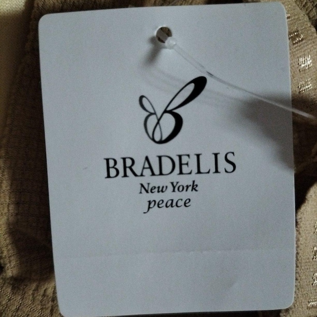 狹@BRADELIS NewYork Peace@85B@x[W@Vi  uh 