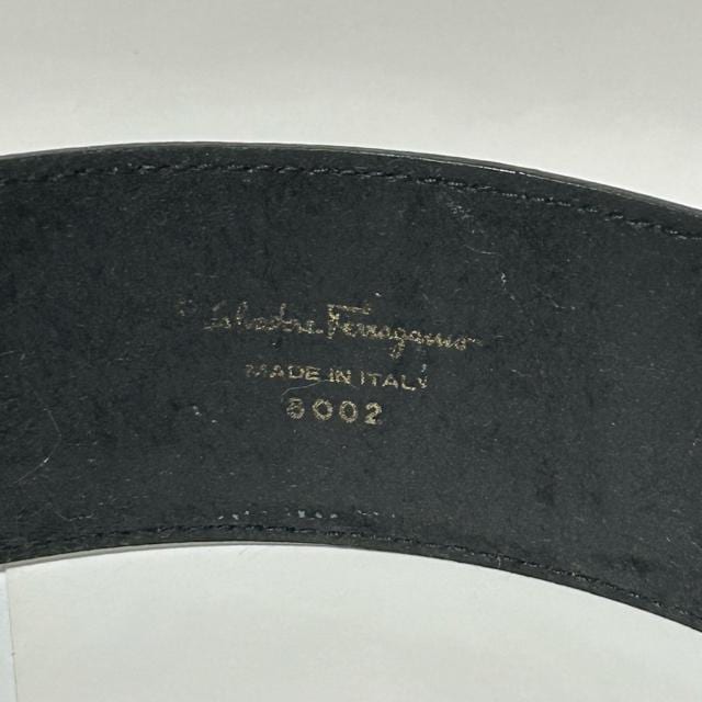 Salvatore Ferragamo tFK xg U[h^U[ S[h  uh 
