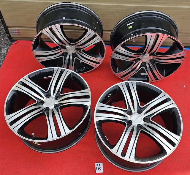 BLACK ART  zC[19C` 19~8.0J +38 PCD: 114.3~5H nua:  73mm zC[̂  /oCN