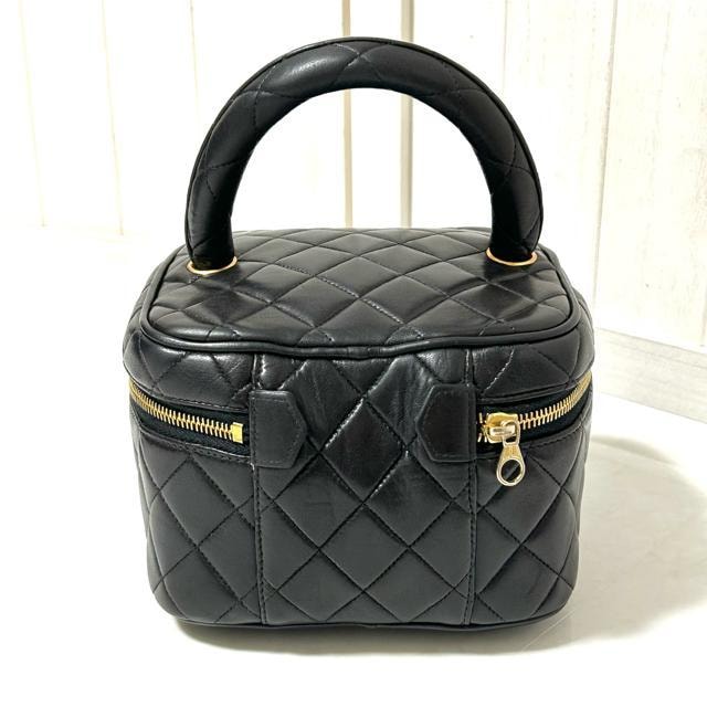 i CHANEL Vl }gbZ ojeB Be[W XL  uh 