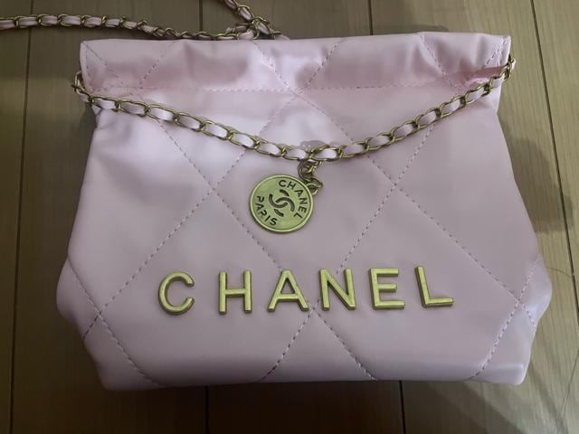 CHANEL Vl@22  obO  uh 