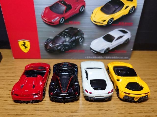 g~JtF[RNVSWWXpC_[/reXOXg_[/tF[Aperta/[}