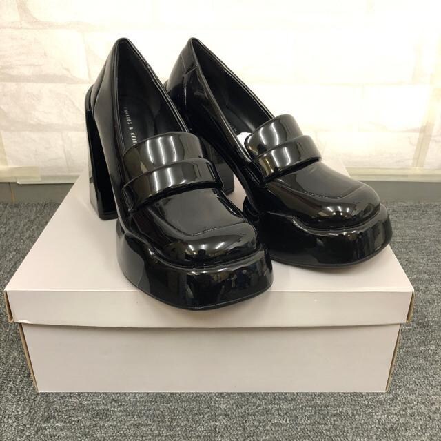  Vi CHARLES&KEITH  pegvbgtH[[t@[   t@bV 