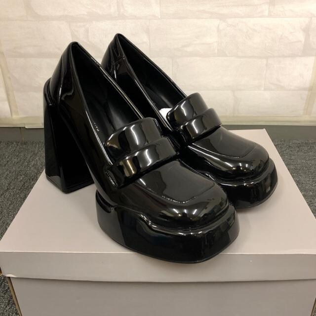  Vi CHARLES&KEITH  pegvbgtH[[t@[  t@bV 