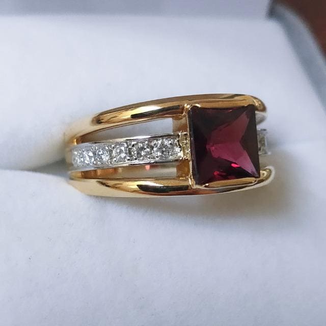 _Ch~K[lbg O K18YG Pt900 2.30ct 0.24ct 13.2g  ANZT[/v 