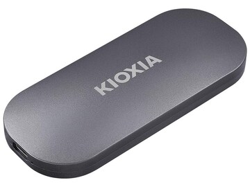 LINVA@SSD@EXCERIA PLUS SSD-PKP2.0U3-B [Vo[]