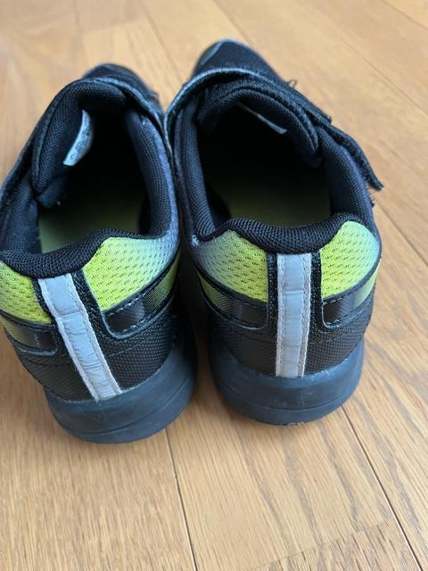 PUMA Xj[J[  uh 