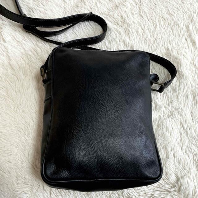  BURBERRY VF^[ {bNX I[U[ V_[obO   uh 