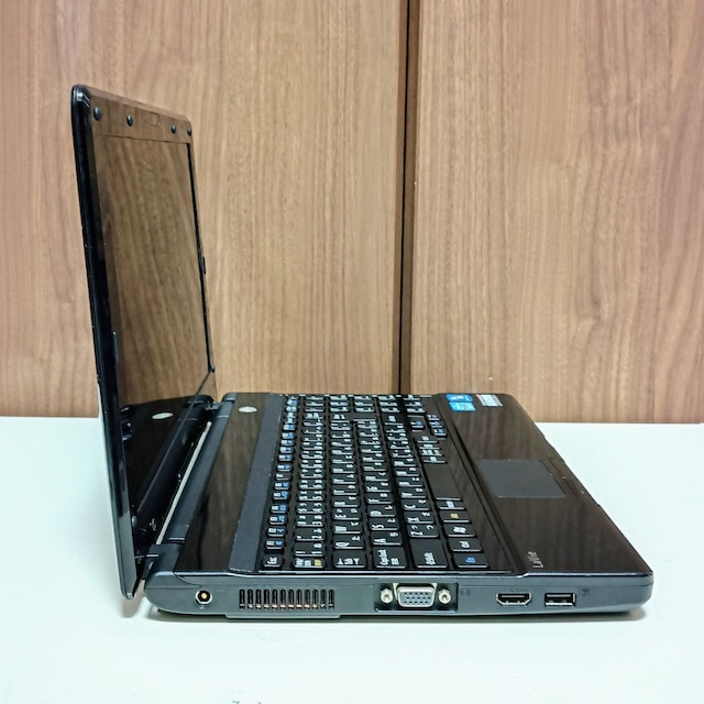 NEC LAVIE Corei7 8GB ViSSD256GB u[C WebJ Windows11 Office  PC{/Ӌ@ 