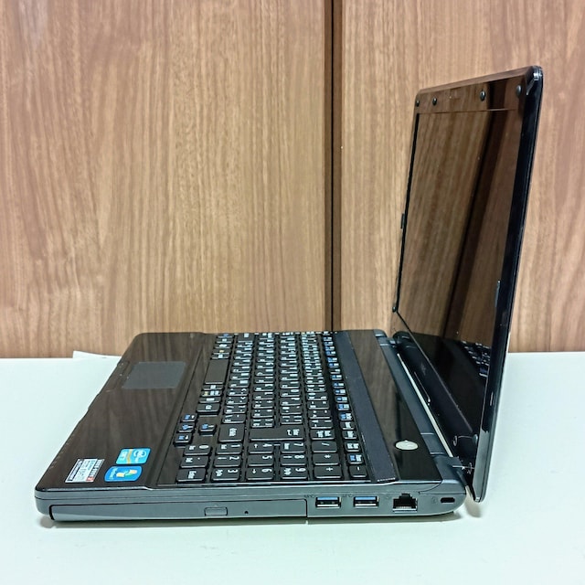 NEC LAVIE Corei7 8GB ViSSD256GB u[C WebJ Windows11 Office  PC{/Ӌ@ 