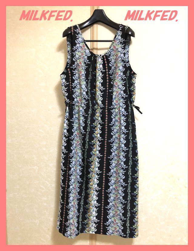 ☆ミルクフェド☆超美品☆花柄ストライプノースリーブフレア