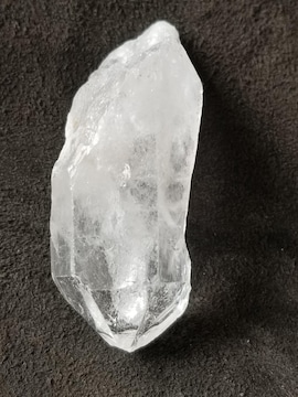 42.8g