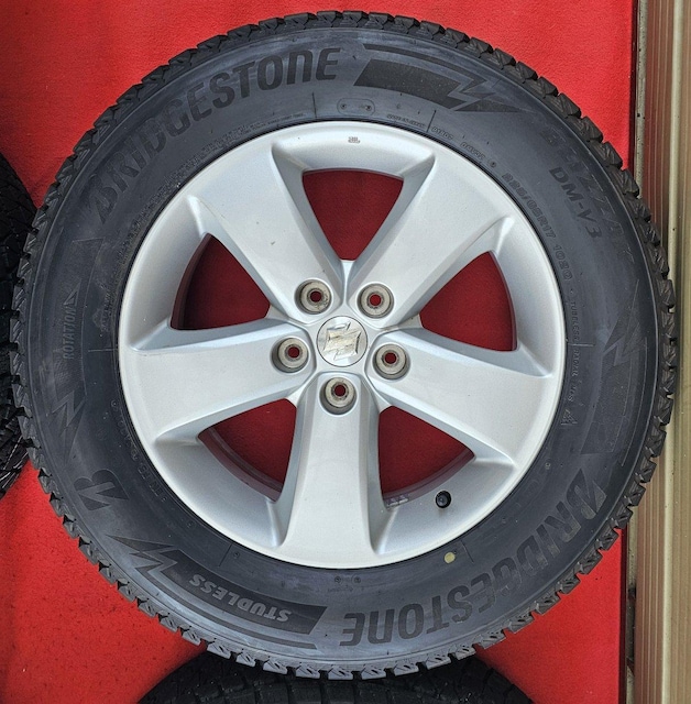 yoazXXL GXN[h  17in 6.5J@+45 PCD114.3 2019N BRIDGESTONE BLIZ  /oCN
