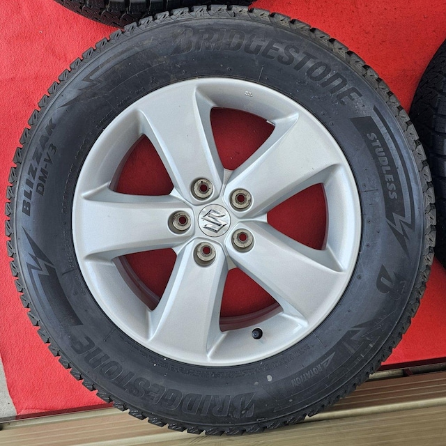 yoazXXL GXN[h  17in 6.5J@+45 PCD114.3 2019N BRIDGESTONE BLIZ  /oCN