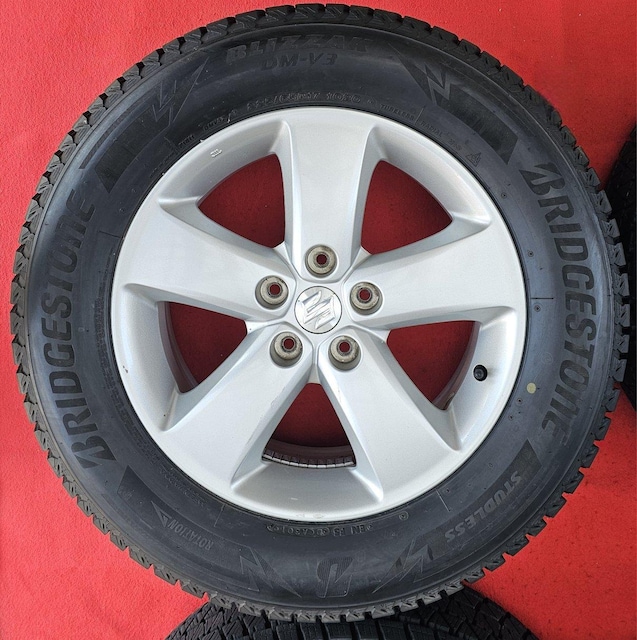 yoazXXL GXN[h  17in 6.5J@+45 PCD114.3 2019N BRIDGESTONE BLIZ  /oCN