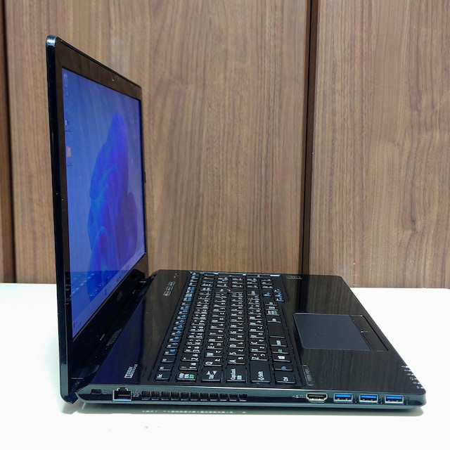 FUJITSU LIFEBOOK Corei7 16GB SSD512GB WebJ DVD Excel Word  PC{/Ӌ@ 