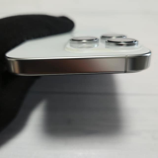 iPhone 16 Pro 256GB zCg`^jE