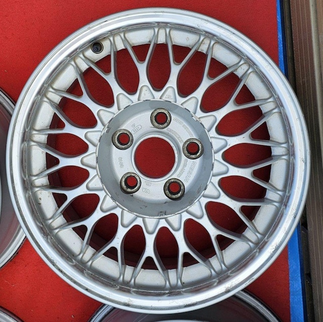 Y  IvV BBS CG19 16C` A~zC[ 6.5J +40 5 PCD114.3 zC[̂4{  /oCN