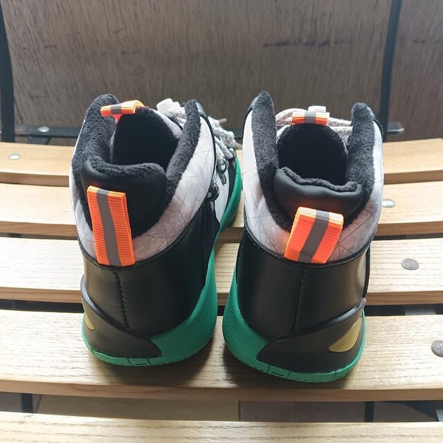 LbY Xj[J[ 19cm O[ qC jp V[Y 31  LbY/xr[ 