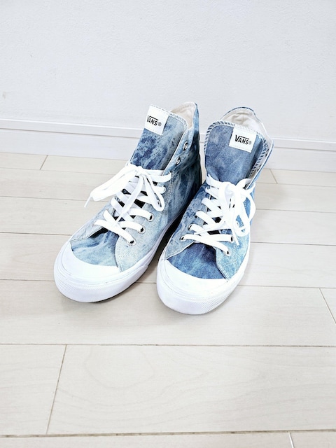 VANS fj nCJbgXj[J[ 26p   uh 