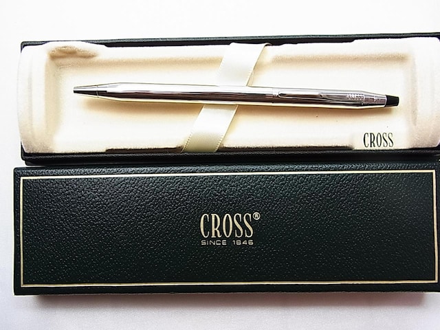Ki@i@CROSS@NX@{[y