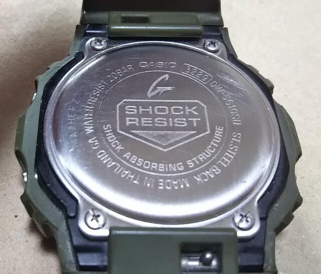drVi CASIO JVI G-SHOCK DW-5610SU fW^ rv Y J[L ubN ]t  jANZT[/v 