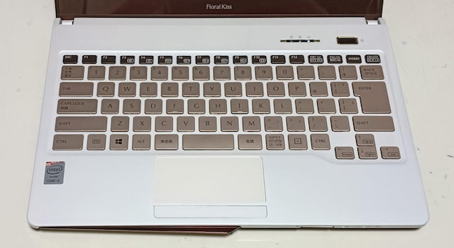 FUJITSU LIFEBOOK Corei5 8GB SSD512GB ^b`pl DVD WebJ Office  PC{/Ӌ@ 