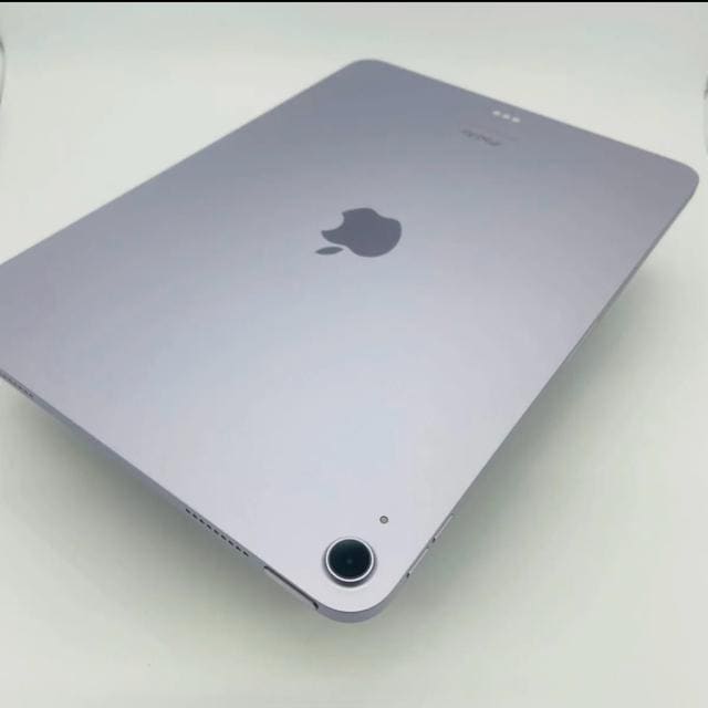 A 100% iPad Air 6 11C`@128GB Wi-Fi {  Ɠd/AV 