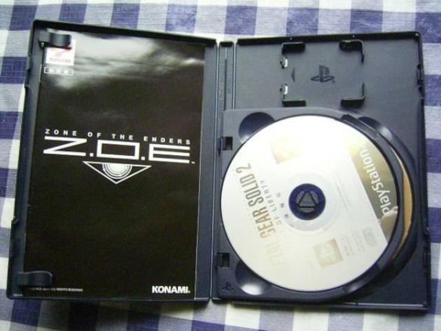 PS2@Z.O.E@U{Zbg@SKChubN@ZONE OF THE ENDERS  Q[{/\tg 