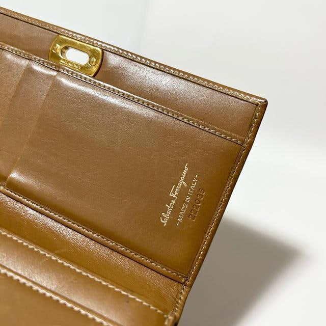 Salvatore Ferragamo tFK K`[j U[ ܂ z uE  uh 