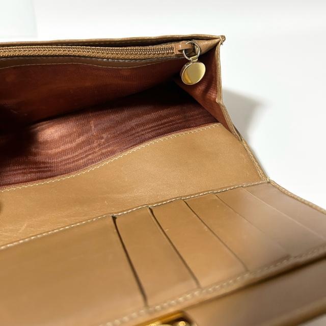 Salvatore Ferragamo tFK K`[j U[ ܂ z uE  uh 
