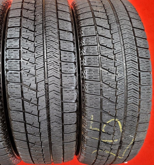 GRASSA~zC[14in 4.5J +45 PCD100 X^bhXt4{ZbgBRIDGESTONE BLIZZAK  /oCN